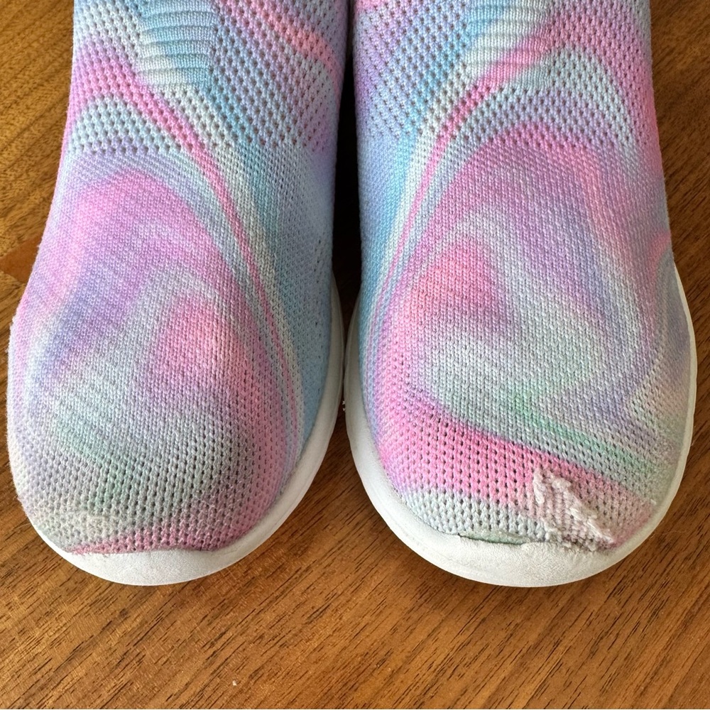 Skechers Pink and Blue Knit Mesh Slip-On Sneakers. Size Kid’s 1 - Picture 4 of 10